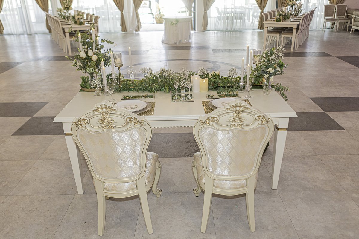 Innenraum Villa Restaurant Soemmerda armenisches Ambiente